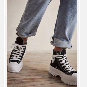 Converse Chuck Taylor All Star Lugged 2.0 Sneakers Women's 10.5